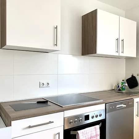 Cozy Two Bedroom In Apartmán